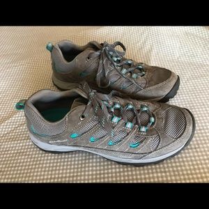 Eddie Bower Women’s Seneca Peak Hiking Shoes 8.5